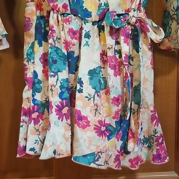 Romper - Picture 4 of 11